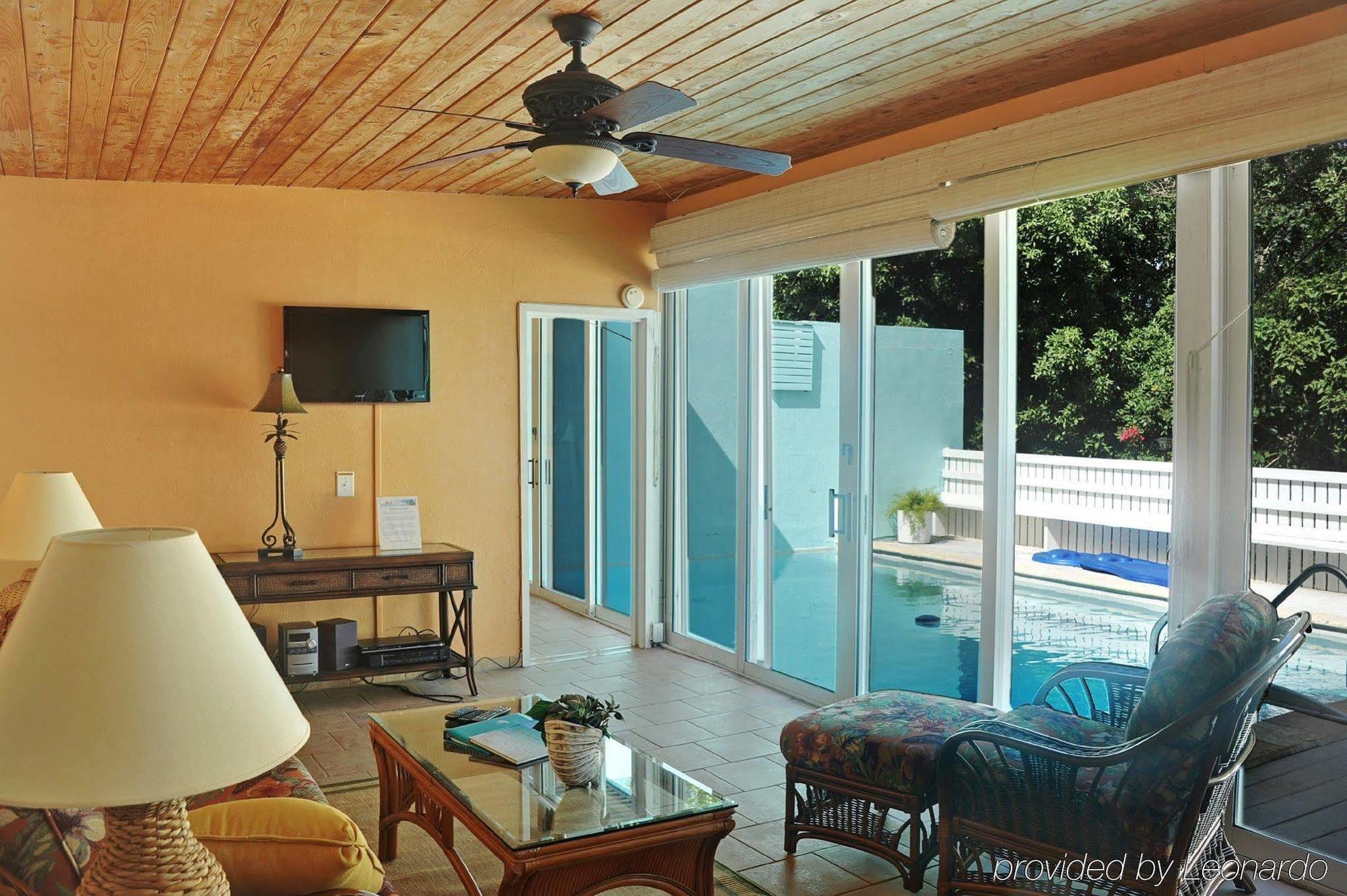 Pavilions And Pools Condo Villas Mandal Habitación foto